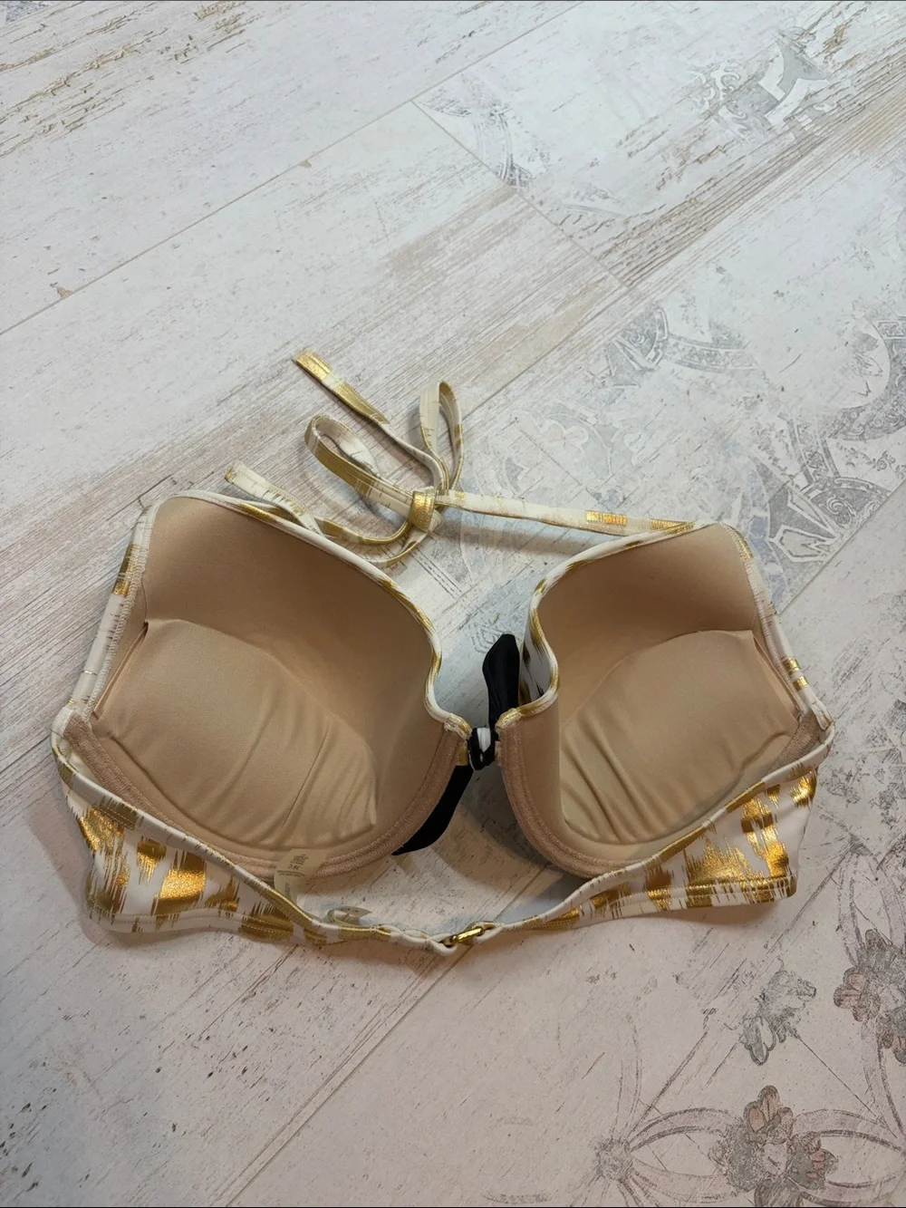 Victorias Secret White and Metallic Gold Push-up Bikini Top Size 36C